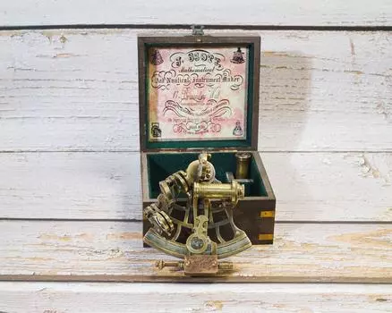 Морской латунный рабочий секстант, старинный морской навигационный инструмент с деревянным корпусом, астролябия, судовой инструмент, навигационный секстант