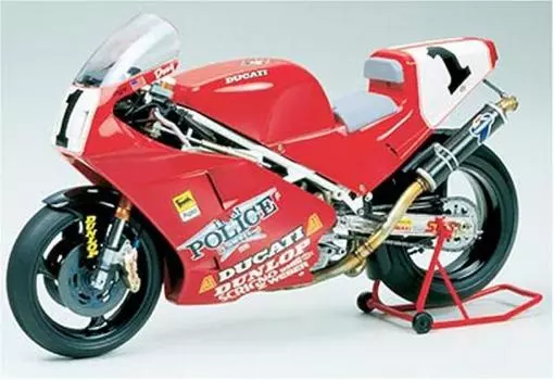 Мотоцикл серии Tamiya 112 Ducati 888