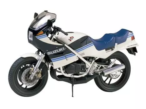 Мотоцикл серии Tamiya Suzuki Gamma Пластиковая модель 14024 1/12 № 24 RG250
