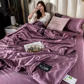 Моющееся прохладное шелковое летнее прохладное одеяло с кондиционером, однотонное весеннее тонкое одеяло, домашний текстиль (Нет наволочки) 150x200cm 1PC Quilt