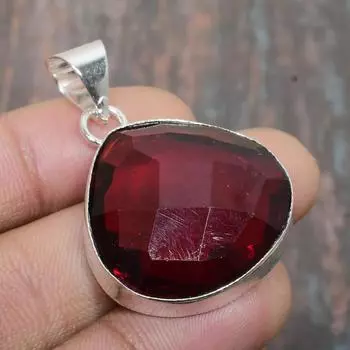 Мозамбикский гранат, драгоценный камень, твердая подвеска из стерлингового серебра 925 пробы ручной работы для женщин 1.58 Inches красный