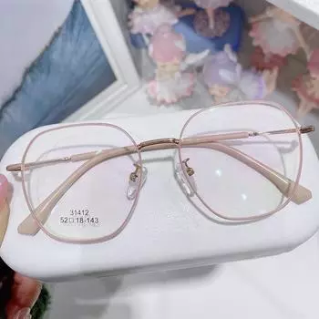 Может быть оснащен большой металлической оправой для очков в стиле ретро с защитой от близорукости, полигональной, знаменитой металлической оправой для очков в стиле ретро