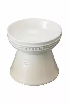 Мяч для домашних животных Le Creuset для собак и кошек на высокой подставке, безе, устойчивый к пятнам, подходит для использования в микроволновой печи, японский [Авторизованный продукт]