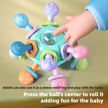 Мяч-хваталка Baby Manhattan — 3 в 1: прорезыватель, погремушка и мягкая резиновая игрушка-хваталка для раннего развития и облегчения прорезывания зубов зелёный