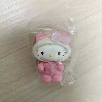 Мягкая фигурка котенка