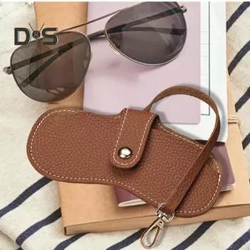 Мягкая сумка для очков из искусственной кожи, чехол для солнцезащитных очков, портативный органайзер для очков с крючком для ключей, легкий чехол для очков для друзей, семьи верблюд