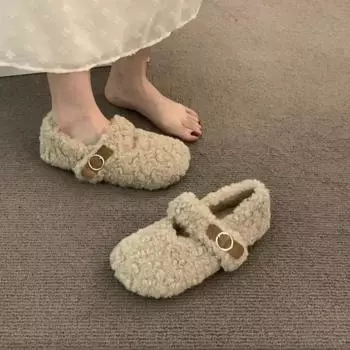 Мягкая зимняя обувь женские белые кроссовки мокасины меховые слипоны круглый носок неглубокий носок новые повседневные мокасины слипоны флок слипоны лак 35 чёрный