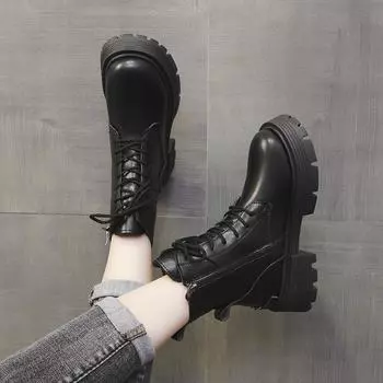 Мягкие кожаные ботинки Martin на толстой подошве женские осенне-зимние новые одинарные ботинки 2024 года британские бархатные хлопковые ботинки на мягкой подошве универсальные короткие ботинки 35