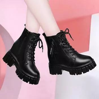 Мягкие кожаные ботинки Martin женские 2024 осень-зима новые модные на толстой подошве маленькие мужские увеличивающие рост бархатные ботинки Martin в британском стиле 35