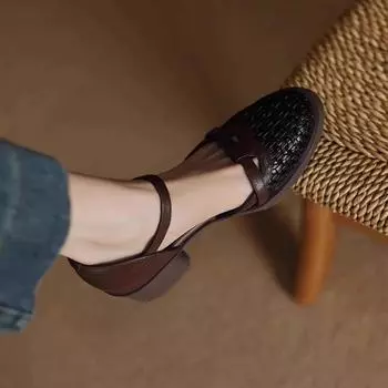 Мягкие кожаные, неутомительные плетеные и ажурные босоножки на высоком каблуке с полым носком для женщин Летняя женская обувь на толстом каблуке 35 чёрный