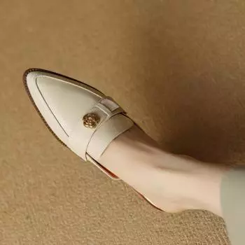 Мягкие кожаные остроносые полутапочки на толстом каблуке женские 2024 новые тапочки женская летняя верхняя одежда средний каблук 35 белый