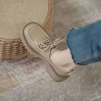 Мягкие кожаные туфли на платформе, увеличивающие рост, женские весенние новые туфли-маффины, британские лакированные кожаные мокасины, туфли на шнуровке 34 чёрный