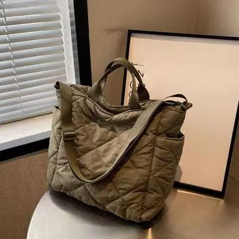 Мягкие сумки через плечо для женщин, зимние, нейлоновая ткань, стеганые, с ромбовидным узором, большой емкости, сумки-шопперы 37x28x12cm чёрный