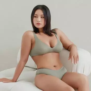 Мягкий бюстгальтер Badico All Day Olive Olive S