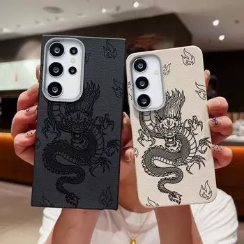 Мягкий чехол из ТПУ с рисунком крутого дракона для Samsung S25 S24 FE S23 Ultra S22 A56 A16 A55 A36 A35, кожаная текстура, матовый противоударный тонкий чехол Samsung S25 чёрный