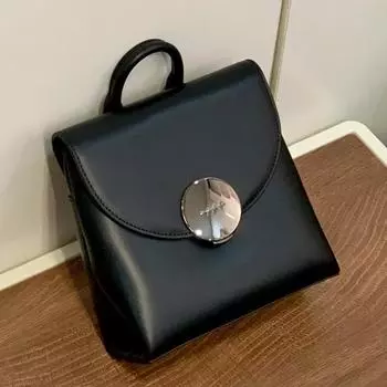 Мягкий кожаный рюкзак для женщин 2024 года, новая модная сумка через плечо с нишей для поездок, маленькая школьная сумка с высоким чувством комфорта серебряный