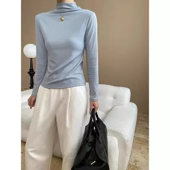 Мягкий приталенный универсальный топ Sinan с полувысоким воротником SN6903 L белый