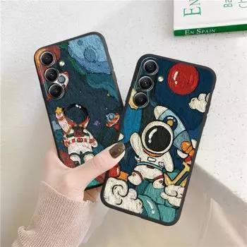 Мягкий силиконовый черный чехол с рисунком космонавта для Xiaomi Redmi Note 13 Pro 13C Poco C65 Samsung A55 S24 iPhone Camera Защитный противоударный чехол Samsung Galaxy S10 4G