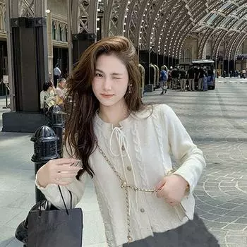 Мягкий свитер женский осенне-зимний новый стиль узел бабочка простой и нежный длинный рукав вязаный кардиган one size белый