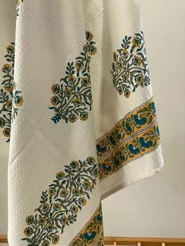 Мягкое хлопковое полотенце с блочным принтом (60-30 дюймов)