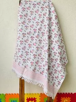 Мягкое хлопковое полотенце с блочным принтом