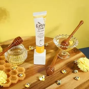 Mud Mushroom Red Ginseng Extract Moisturizing Coating Film Forming Eye Cream 40ml Wcbe52b Select this item/20