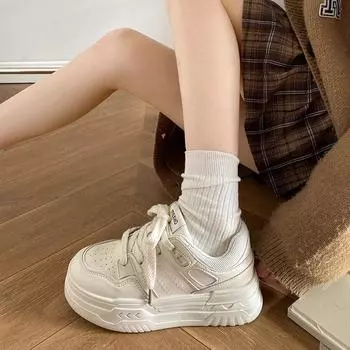 Muffin and student ретро универсальные белые туфли на платформе, увеличивающие рост, женские новинки 2025 года, легкая спортивная обувь на осень и зиму 35 бежевый
