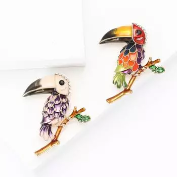 Мультяшная креативная брошь из эмали и сплава с попугаем, изящная булавка для украшения мужского и женского костюма, пальто, корсажа