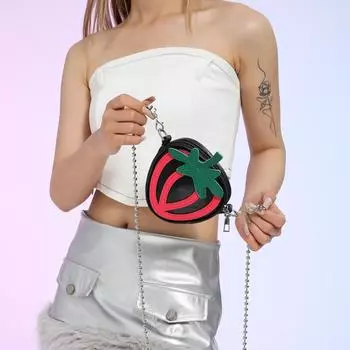 Мультяшная милая маленькая сумка-клубничка для девочек, иностранная мини-сумка-мессенджер 2024 года, новая маленькая сумка с цепочкой чёрный