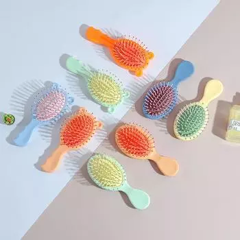 Мультяшная мини-воздушная подушка для путешествий с расческой: Портативная детская массажная расческа в подарок 5.5*14.5cm