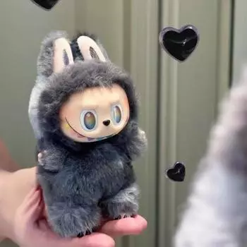 Мультяшная плюшевая игрушка Labubu V3, набитая аниме-винилом, лицо, любовь, безмятежность, кукла Labubu, сумка, кулон, брелок, подарки на день рождения для девочек серый