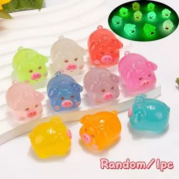 Мультяшная светящаяся 3D корона свинья статуя микропейзаж украшение стола приборная панель автомобиля украшения для дома и сада