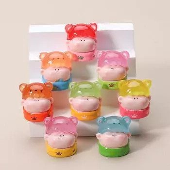 Мультяшная светящаяся фигурка медведя Лилит, микропейзаж, смоляные украшения, украшение для автомобиля, симпатичное мини-украшение для рабочего стола 1Pc random