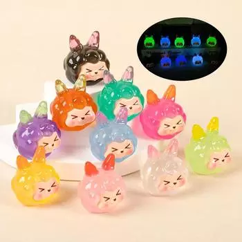 Мультяшная светящаяся кукла из смолы, миниатюрные фигурки с микропейзажами, украшения для дома, аксессуары для салона автомобиля, подарки