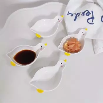 Мультяшная тарелка для приправы, тарелка для соевого соуса, керамическая тарелка, подставка для томатов, контейнер для салатного соуса, креативное украшение стола для дома