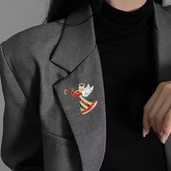 Мультяшный ангел, дующая труба, брошь, красочные стразы, Рождественская булавка, шарф, шляпа, значок, вечерние аксессуары для пальто, подарок разноцветный