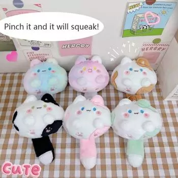 Мультяшный кот с мягким хвостом, плюшевая игрушка, пищащий мягкий брелок для кошек, детские игрушки коричневый/белый