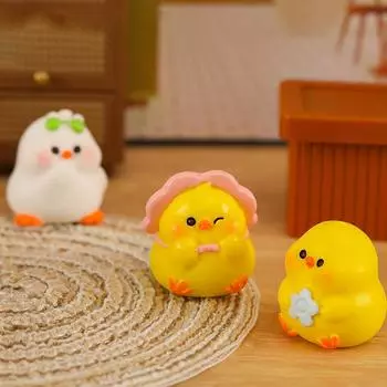 Мультяшный маленький толстый цыпленок Мини-украшение Фигурка животного Микропейзаж Кукольный домик Миниатюрная игрушечная машинка Орнамент A1