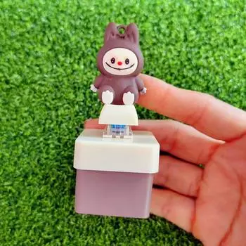 Мультяшный милый аниме мультяшный стиль со звуком и светом офисная декомпрессионная игрушка сумка брелок