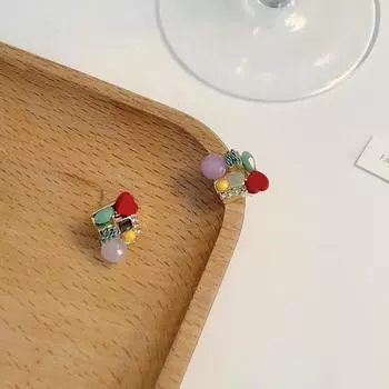 Multicolor Vintage Ear Stud Elegant Crystal Stud Earrings Temperament Love Heart Earrings Women ear stud