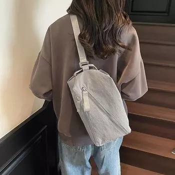 Multifunctional shoulder messenger bag, casual and lightweight, large-capacity simple handbag, commuting multi-purpose backpack for women