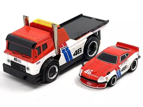 Muscle Machines Datsun 240Z BRE Flatbed Truck Muscle Machines DATSUN Mini Car 1/64 белый