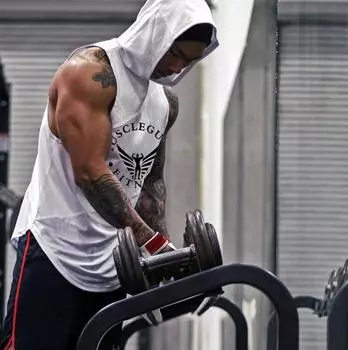 Muscleguys брендовые топы на бретелях для бодибилдинга, толстовки, спортивная одежда, топы для фитнеса, мужская спортивная одежда, рубашки без рукавов M чёрный