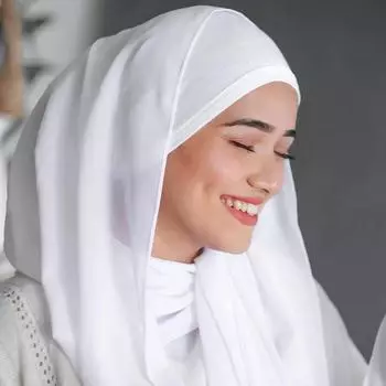 Мусульманский однотонный жемчужный шифоновый шарф Малайзия длинный шарф шаль платок на голову чёрный