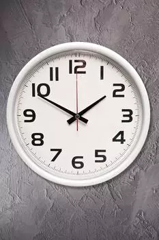 Muyika Neve Настенные часы 30 см с белой рамкой и цифрами Pds-30