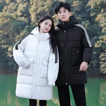 Мужчины и женщины в одном стиле, пара носит одежду на пуху, зимнюю среднюю и длинную свободную куртку с капюшоном S чёрный