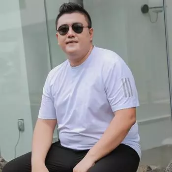 Мужская футболка с короткими рукавами, мужские быстросохнущие шорты для бега для фитнеса с тонким льдом, дышащие шорты для бега 9XL белый