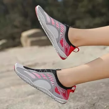 Мужская и женская вентилируемая обувь Aqua, кроссовки, быстросохнущая обувь для плавания, унисекс, уличная дышащая пляжная обувь, размеры 35-46 # 35 чёрный