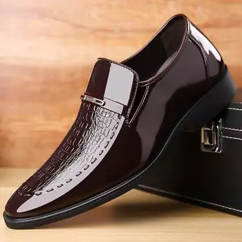 Мужская кожаная обувь, деловая классическая офисная обувь для мужчин, мужские модельные туфли с крокодиловым узором, дышащая брендовая повседневная обувь 38 чёрный