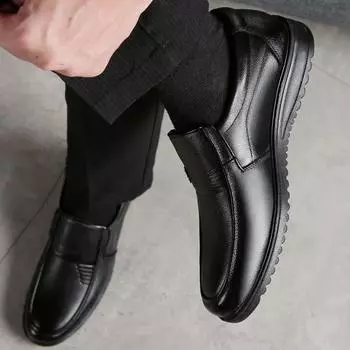 Мужская кожаная обувь, деловая повседневная кожаная обувь, модная, дышащая, легкая, высококачественная официальная обувь на мягкой подошве для мужчин 44 чёрный